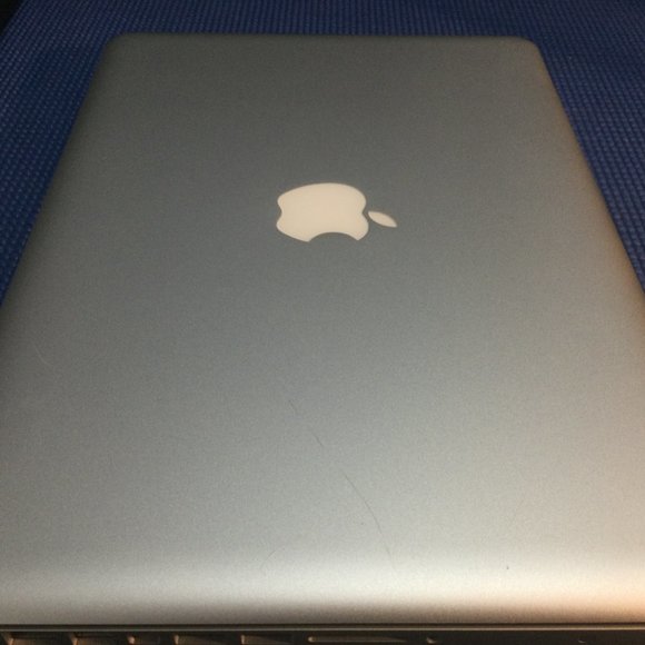 MacBook Pro 13" A1278 2012 2.5GHz Core i5 | 16 GB Ram/512B SSD | 64GB iPad Air 2 - Picture 14 of 15